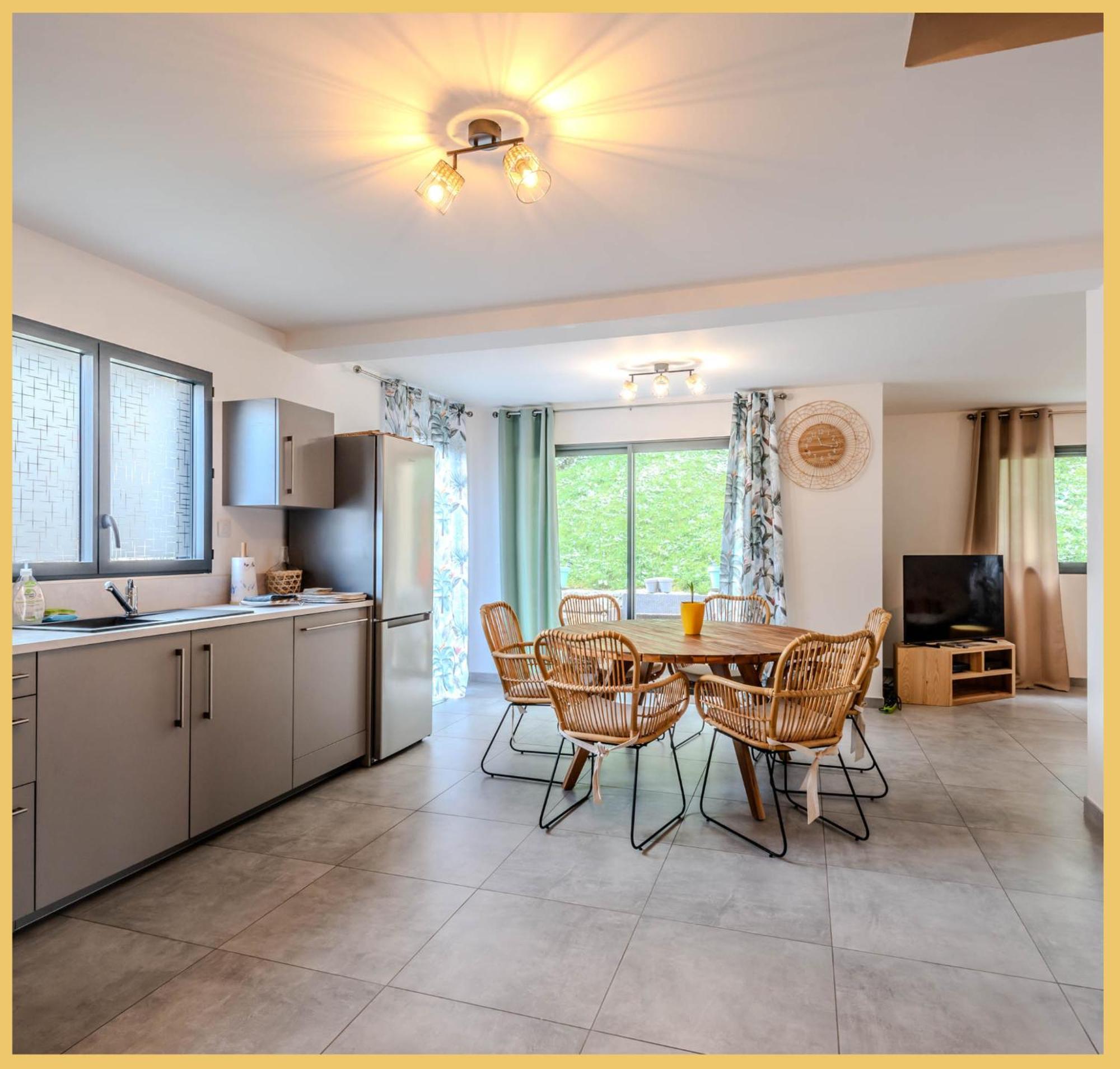 Zen Vanilla Home, Maison Exotique Entre Annecy Et Geneve Cruseilles Exterior photo